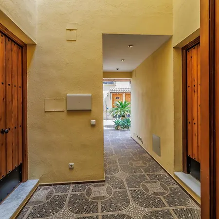 Apartment Buganvilla & Parking Y Terraza *